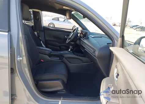 2024 Honda Hr-V 2Wd Sport/2Wd Sport W/O Bsi from USA, damaged, VIN 3CZRZ1H55RM730865